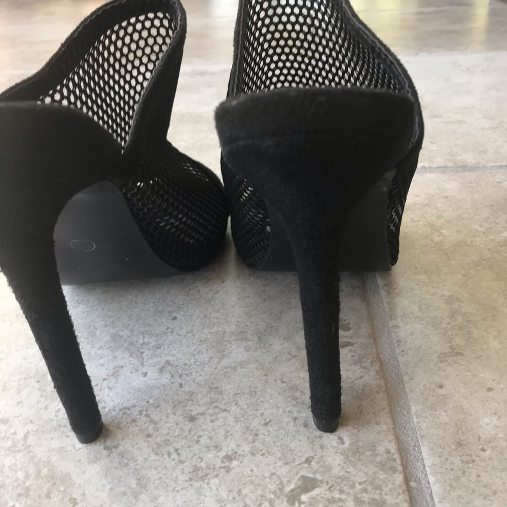 Sandals - Picture 4 of 4